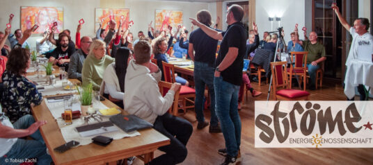 Beschlussfassung zur Gründung der ströme Energiegenossenschaft (c) Tobias Zachl